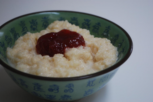 rice-pudding-cooking-them-healthy